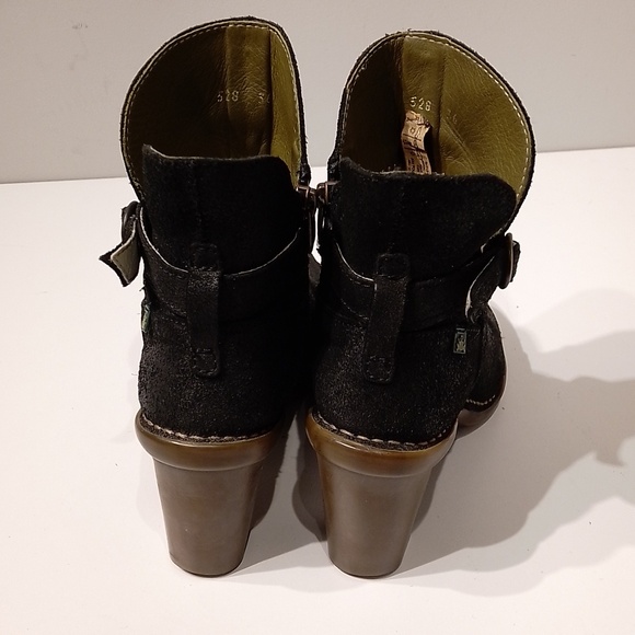 El Naturalista Black Suede Ankle Boots with Heels - Picture 5 of 8